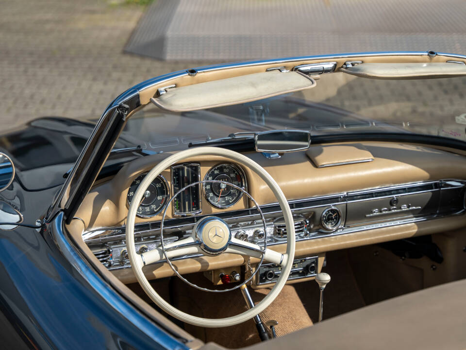 Afbeelding 31/38 van Mercedes-Benz 300 SL Roadster (1961)