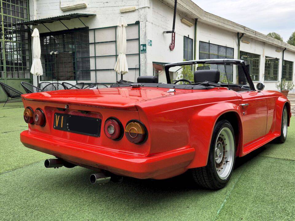 Immagine 12/81 di Triumph TR 6 (1973)