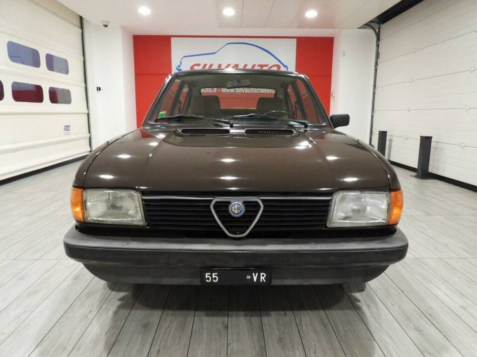 Image 2/15 de Alfa Romeo Alfasud 1.2 ti (1980)