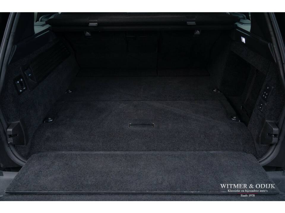 Image 36/36 of Land Rover Range Rover Sport P400e PHEV (2018)