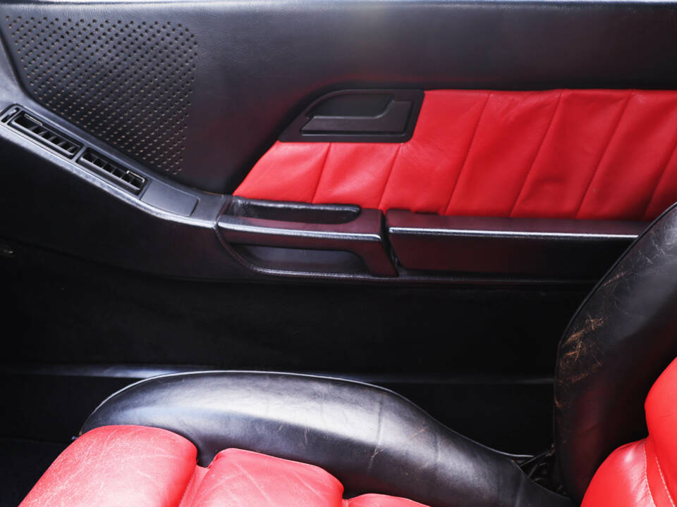 Image 44/52 of Porsche 928 S (1980)