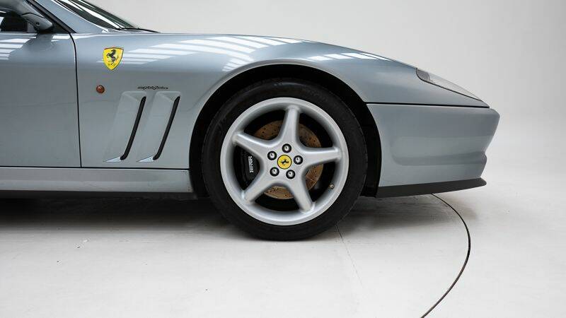 Imagen 10/15 de Ferrari 550 Maranello (1997)