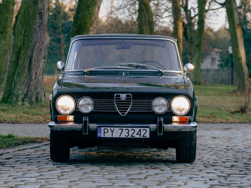 Image 27/78 de Alfa Romeo 1750 Berlina (1970)