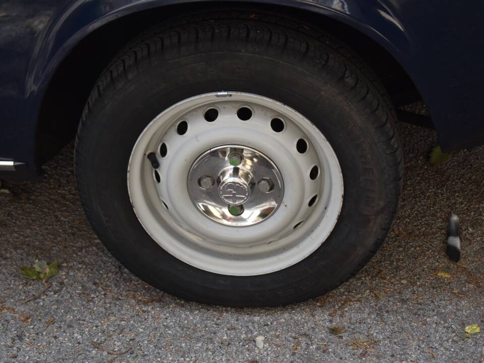 Immagine 4/27 di Alfa Romeo Alfasud 1.3 Super (1978)