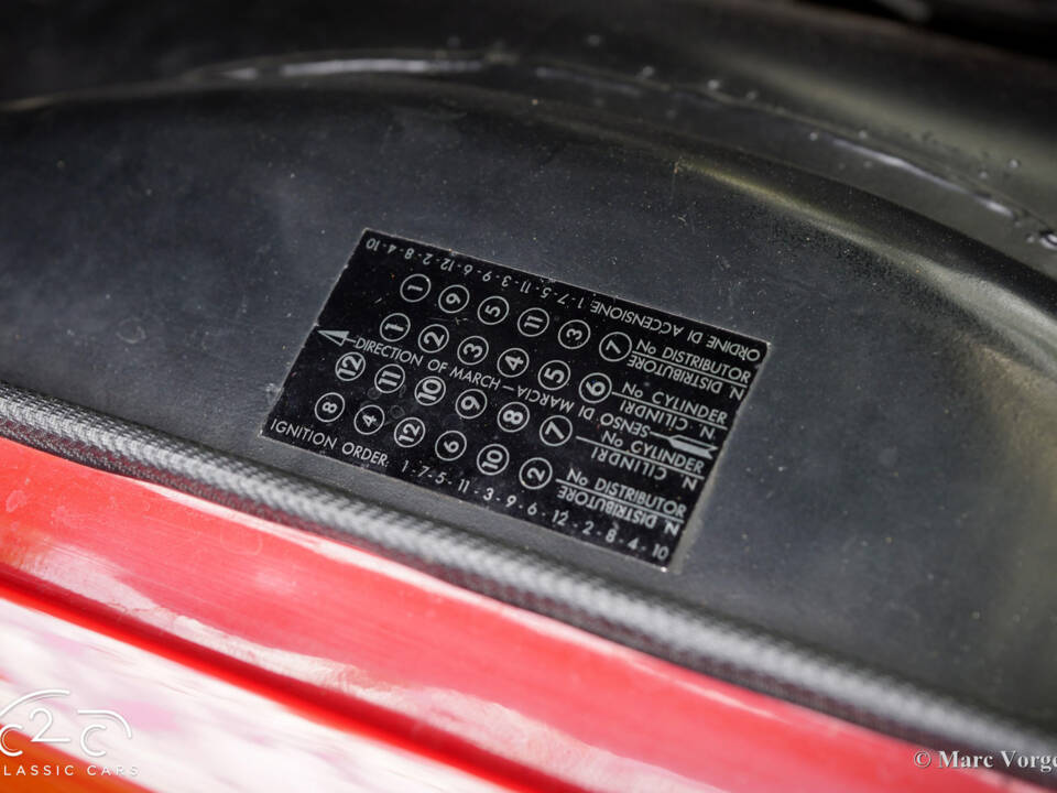 Image 31/80 of Ferrari 365 GTC&#x2F;4 (1972)