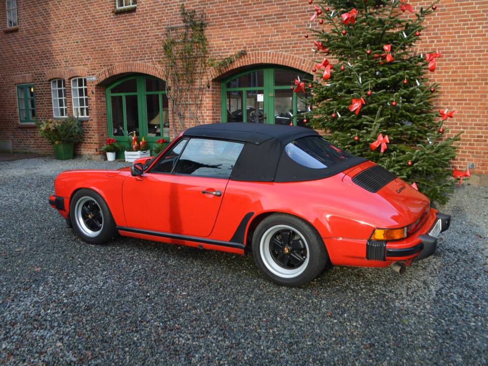 Bild 2/15 von Porsche 911 Carrera 3.2 (1987)
