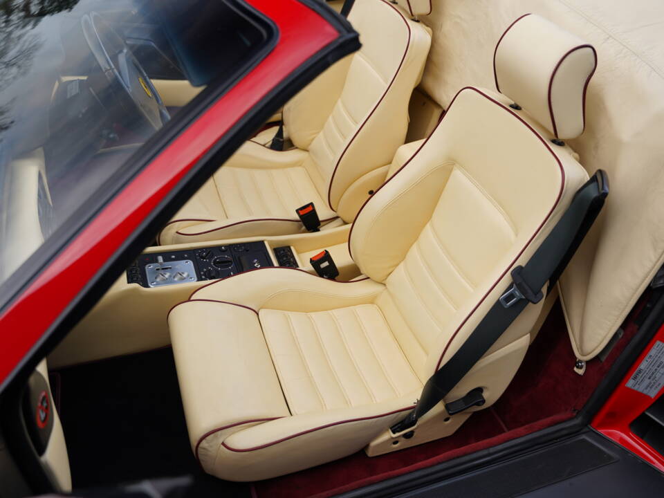 Image 16/50 of Ferrari F 355 Spider (1999)