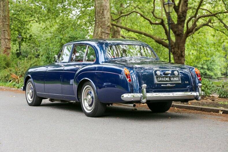 Image 8/49 of Bentley S 3 Continental Flying Spur (1964)