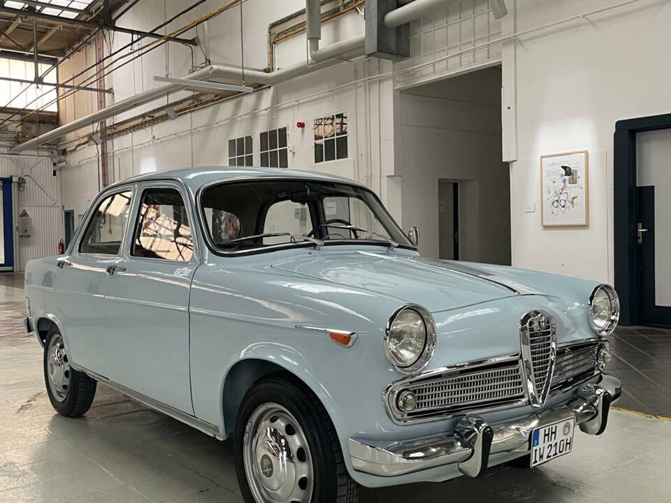 Image 1/14 of Alfa Romeo Giulietta TI (1963)