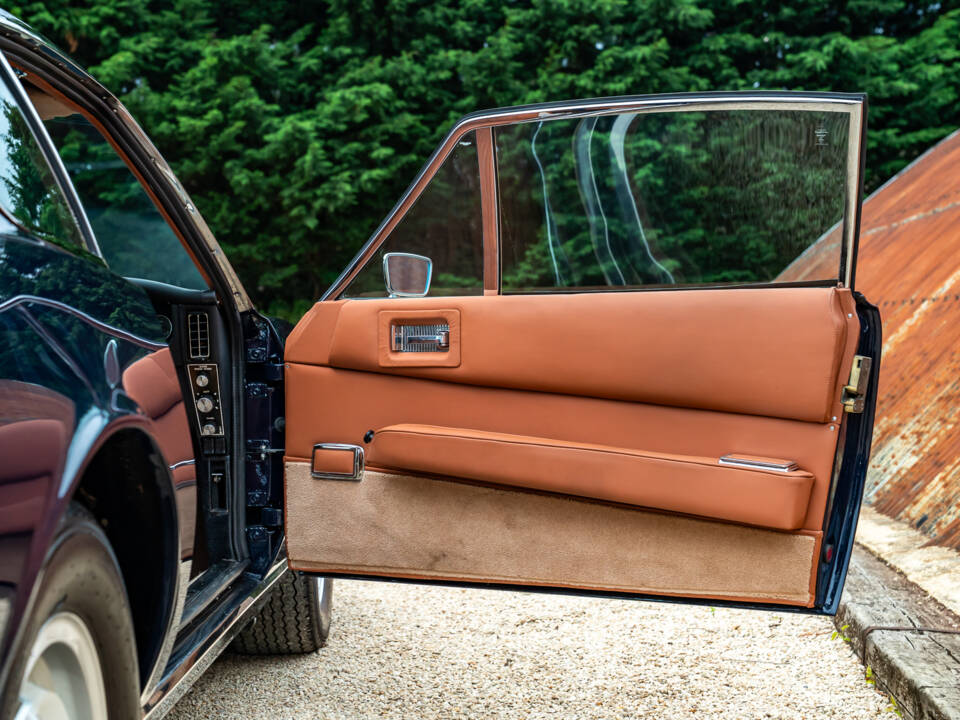 Bild 20/36 von Aston Martin DBS V8 (1971)