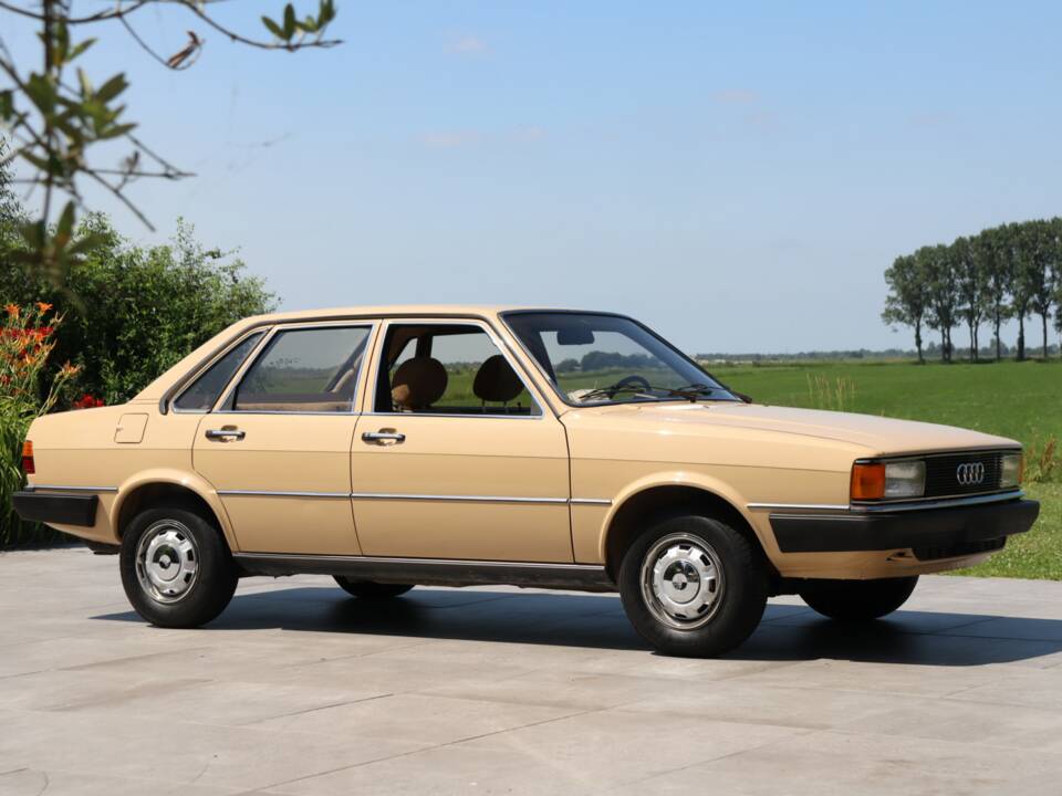 Imagen 12/50 de Audi 80 GL (1979)