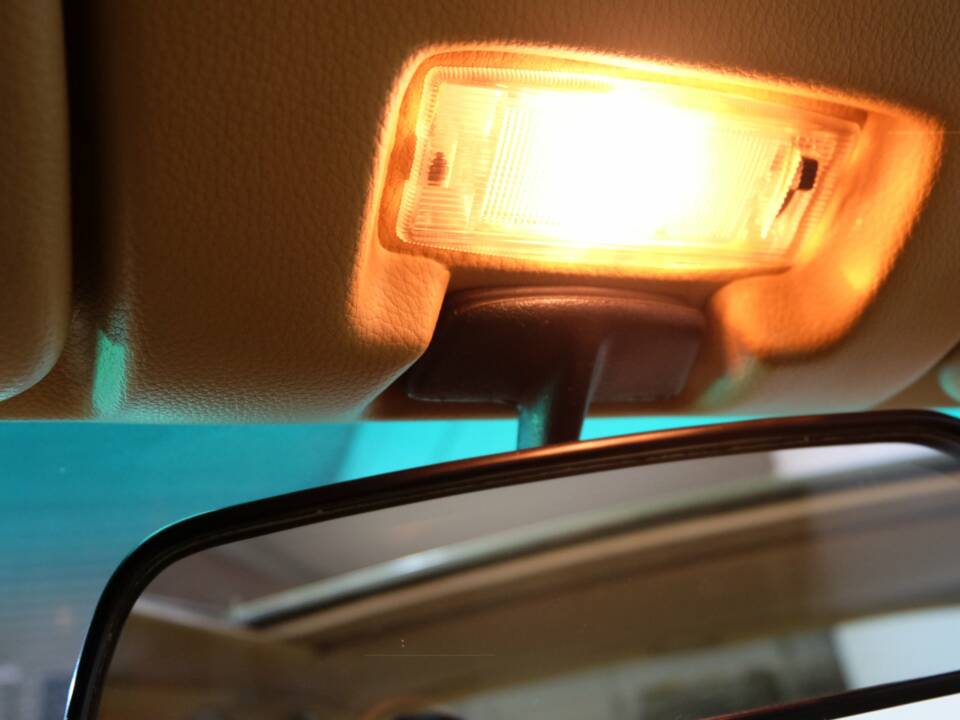 Bild 18/29 von Mercedes-Benz 500 SLC (1980)