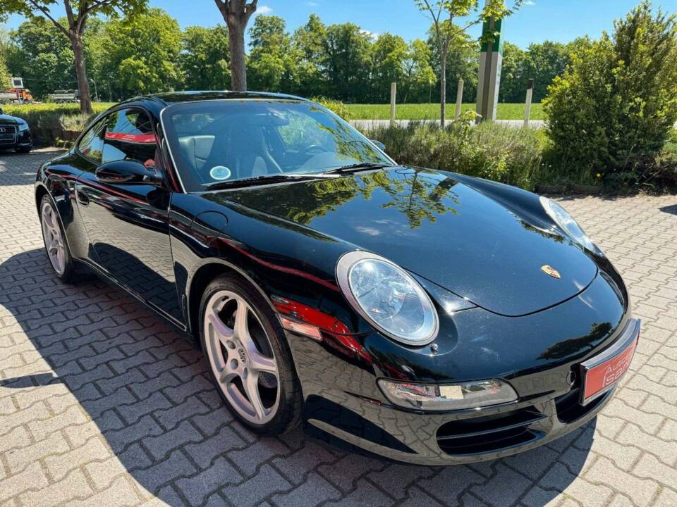 Bild 5/19 von Porsche 911 Carrera (2006)