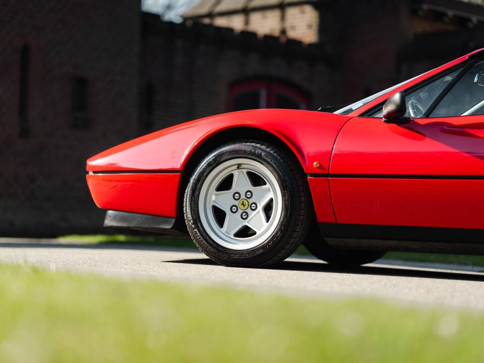 Bild 9/32 von Ferrari 208 GTB Turbo (1987)