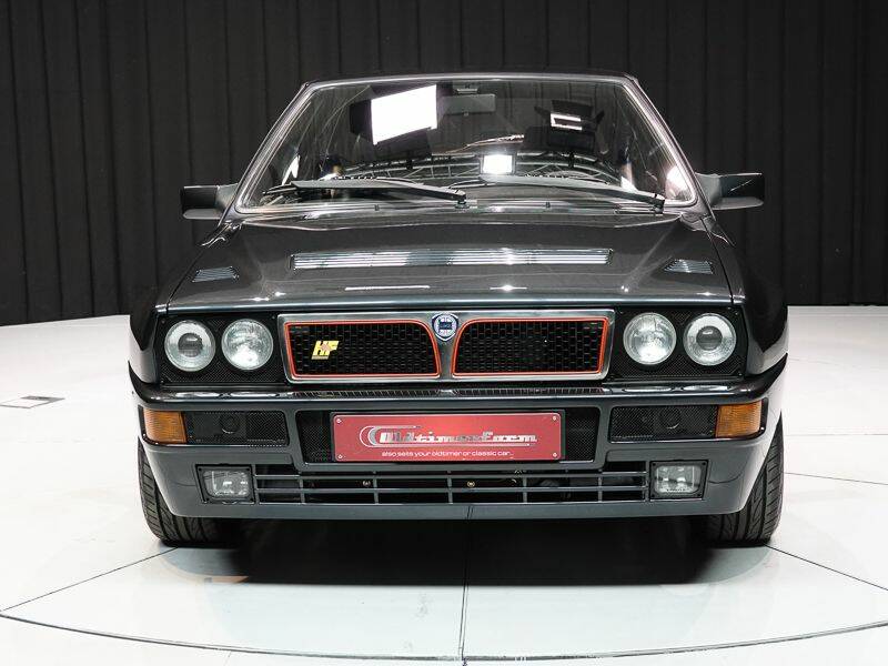 Afbeelding 9/15 van Lancia Delta HF Integrale Evoluzione I (1992)