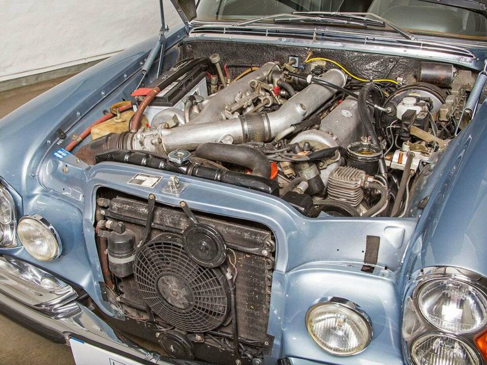Afbeelding 36/36 van Mercedes-Benz 300 SEL 6.3 (1970)
