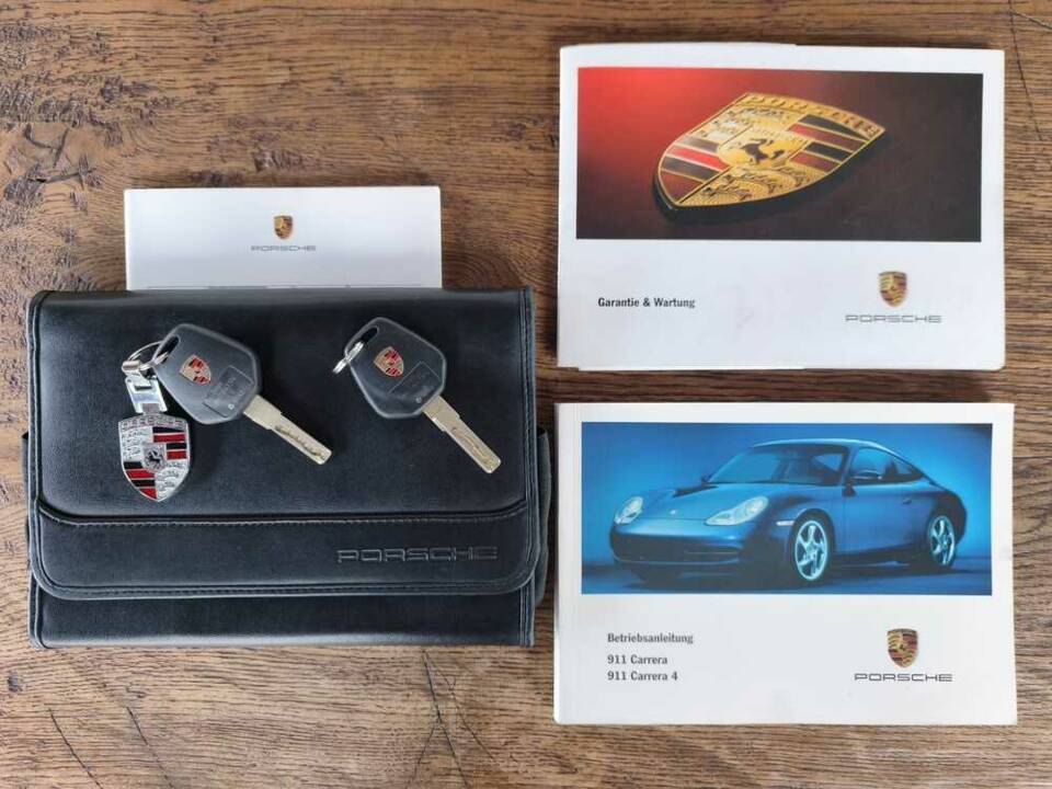 Bild 26/26 von Porsche 911 Carrera (2000)