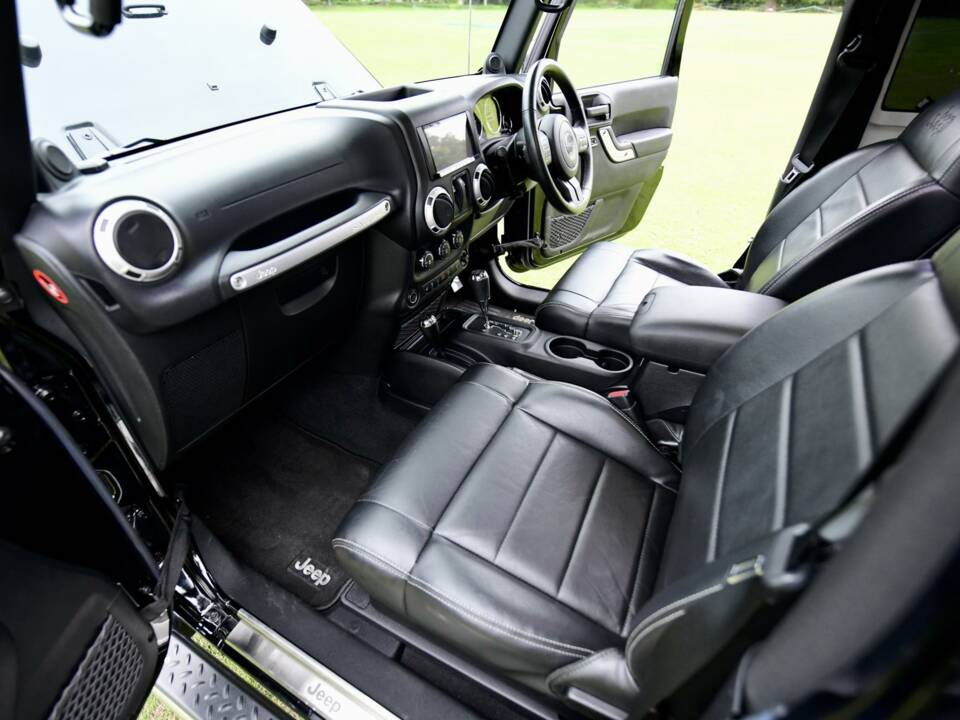 Image 27/50 of Jeep Wrangler 3.6 V6 (2012)