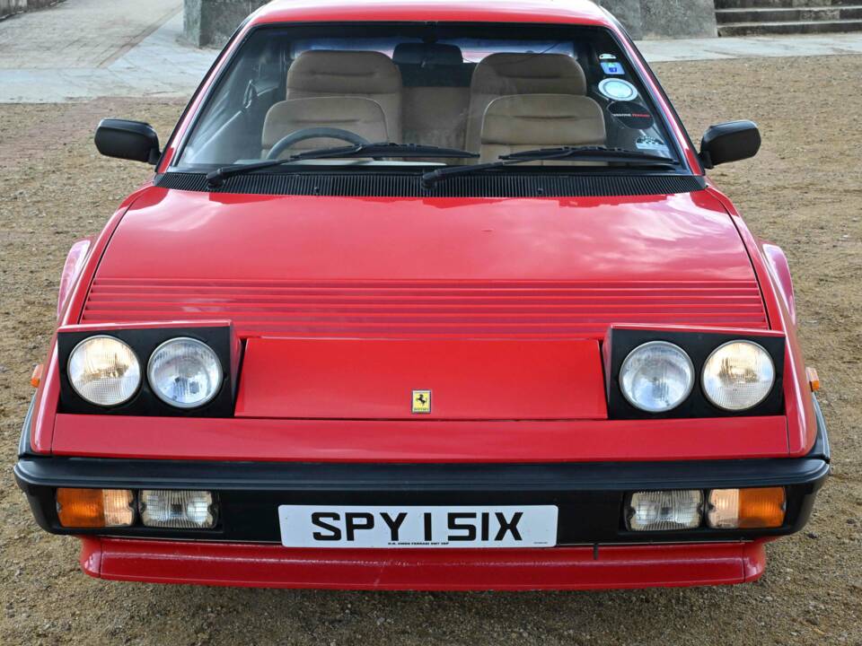 Image 30/50 of Ferrari Mondial 8 (1981)