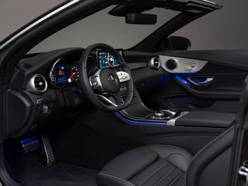 Bild 23/41 von Mercedes-Benz C 300 (2023)