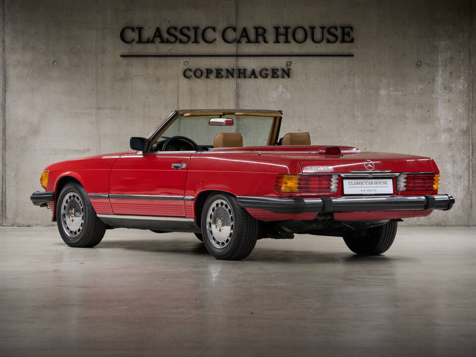 Image 3/89 of Mercedes-Benz 560 SL (1986)