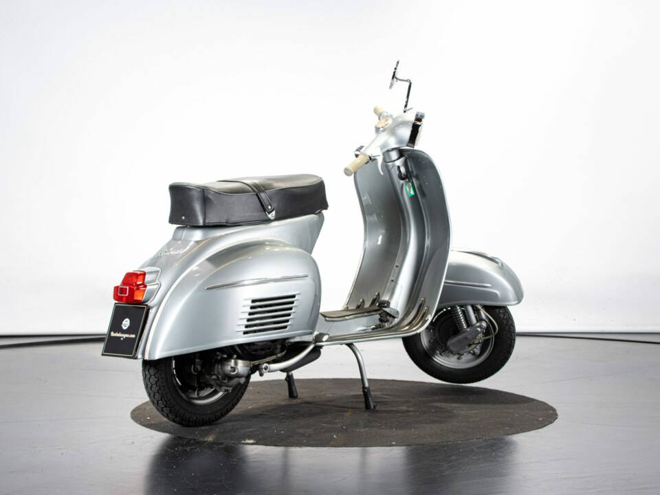 Bild 4/50 von Piaggio Vespa 150 Sprint (1967)