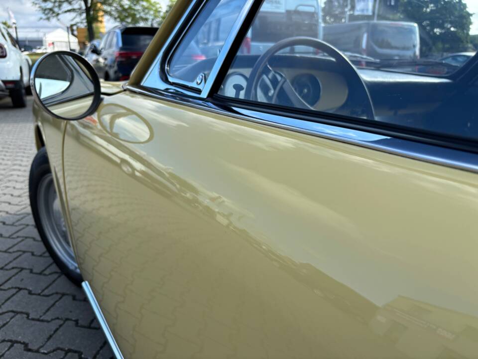 Image 40/70 of Porsche 912 (1965)