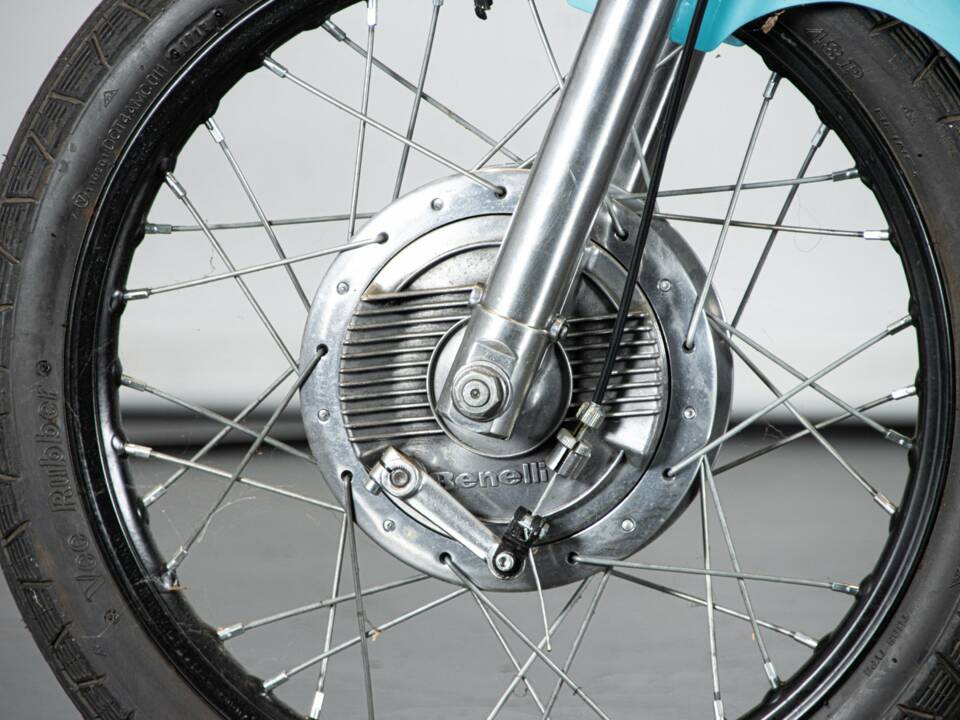 Bild 22/50 von Benelli 125 Sport Special (1974)