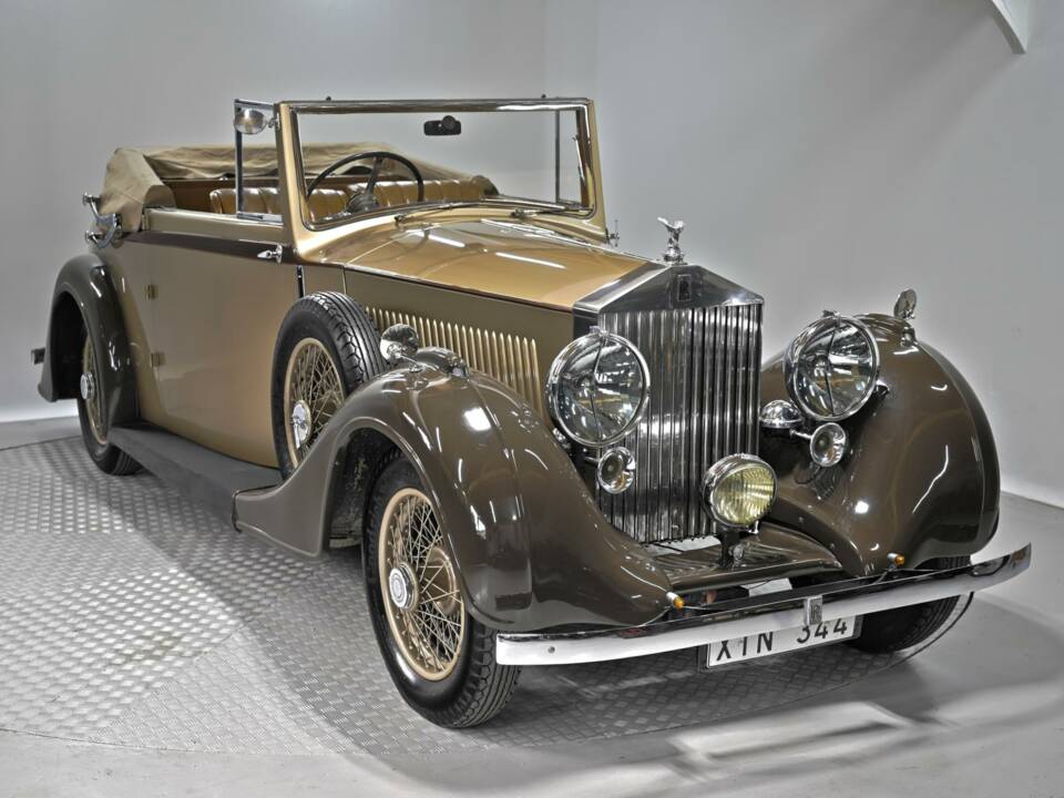 Immagine 2/50 di Rolls-Royce 25/30 HP (1937)
