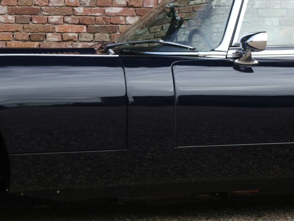 Bild 34/50 von Jaguar E-Type V12 (1973)