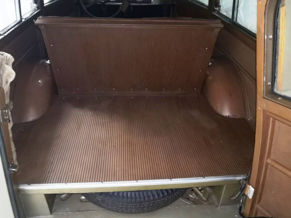 Image 15/20 of FIAT 500 C Giardiniera (1950)