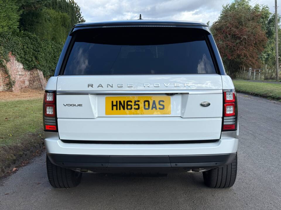 Bild 4/35 von Land Rover Range Rover Vogue TDV6 (2015)