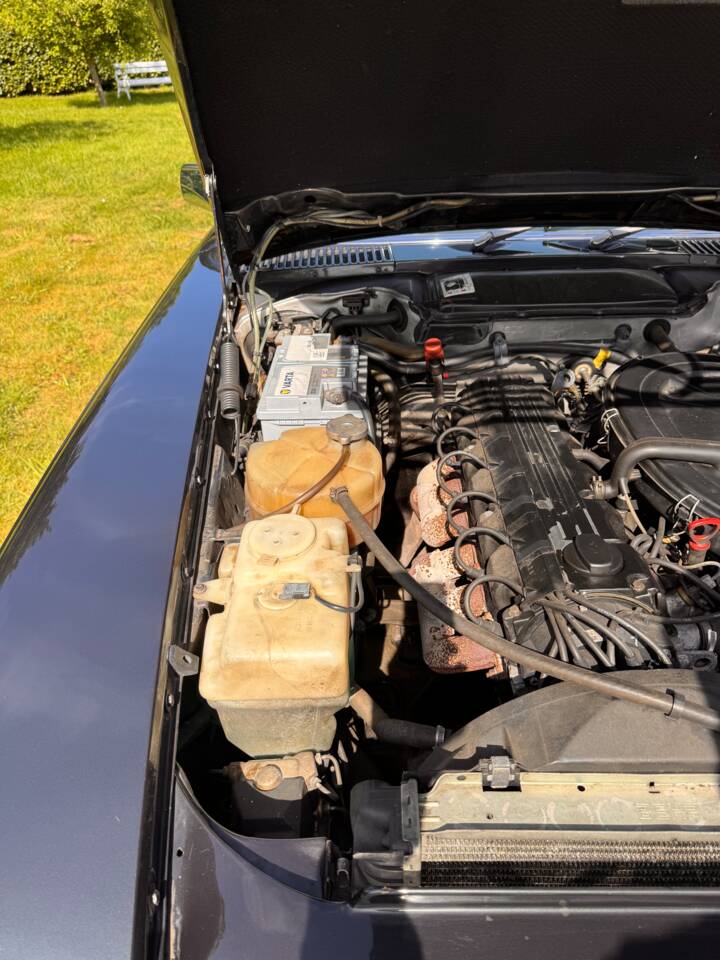 Imagen 44/93 de Mercedes-Benz 300 SL (1988)