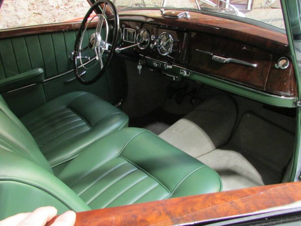 Bild 15/23 von Mercedes-Benz 220 Coupe (1955)