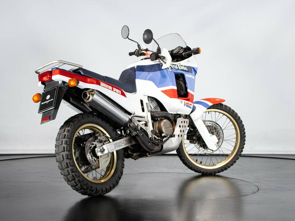 Bild 4/50 von Honda DUMMY (1989)