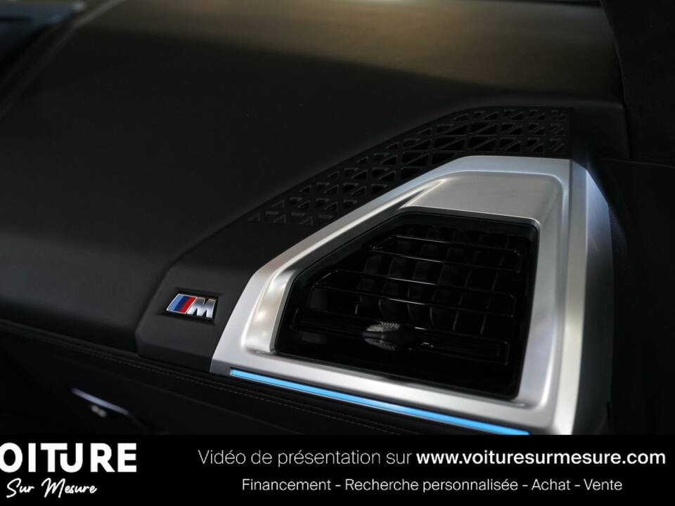 Image 39/50 de BMW XM (2023)