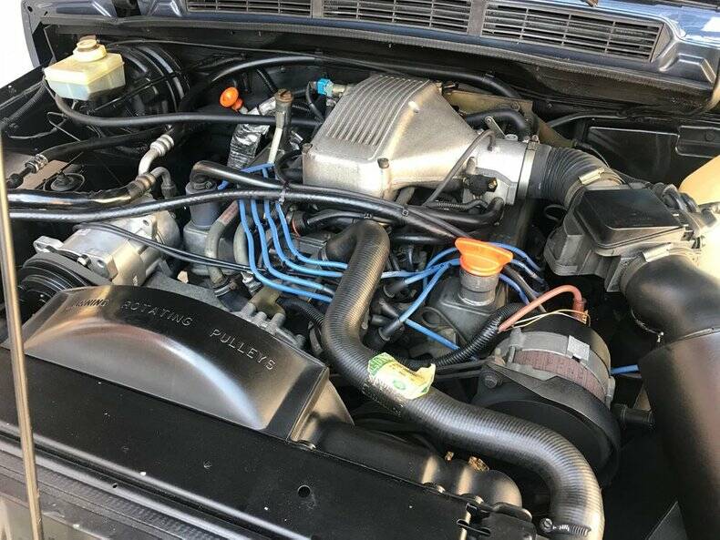 Bild 18/50 von Land Rover Range Rover Classic (1989)