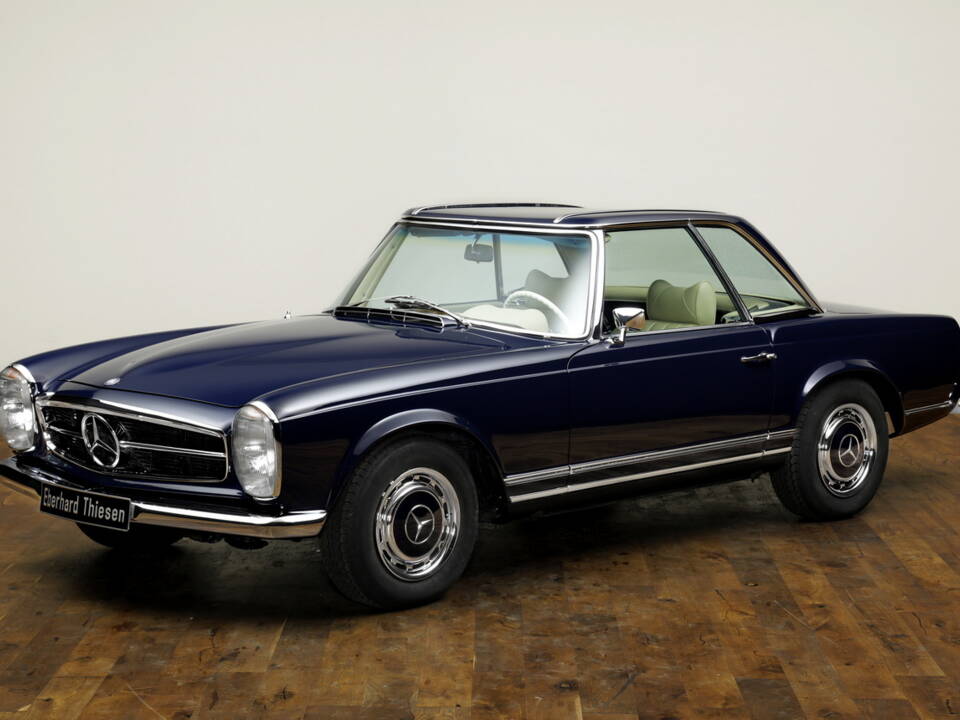 Image 19/21 of Mercedes-Benz 280 SL (1969)