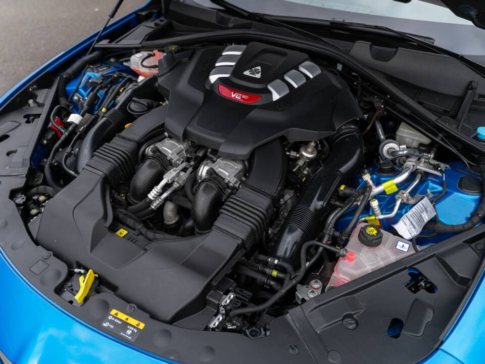 Bild 10/10 von Alfa Romeo Giulia Quadrifoglio (2019)