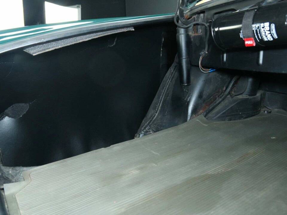 Bild 39/50 von Mercedes-Benz 250 SE (1966)