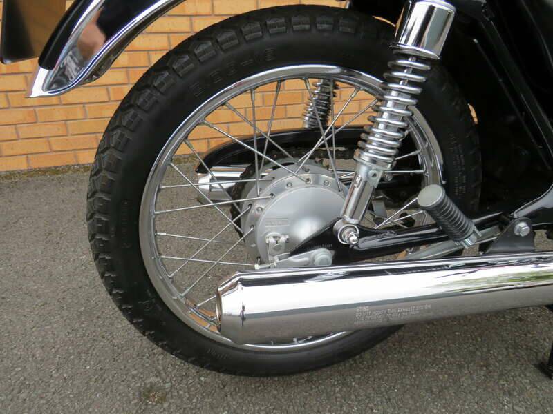 Image 37/45 de Suzuki DUMMY (1977)