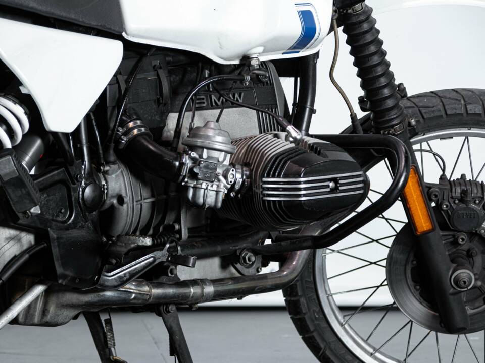 Image 18/50 of BMW DUMMY (1989)