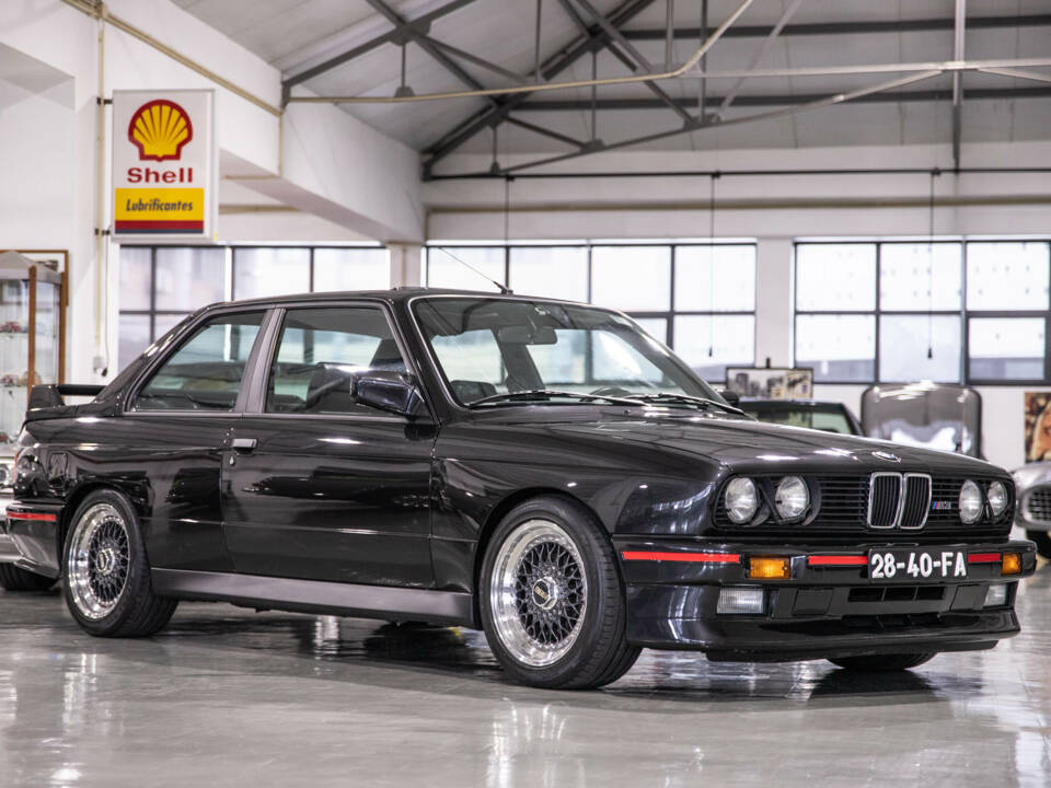 Image 2/37 de BMW M3 (1987)