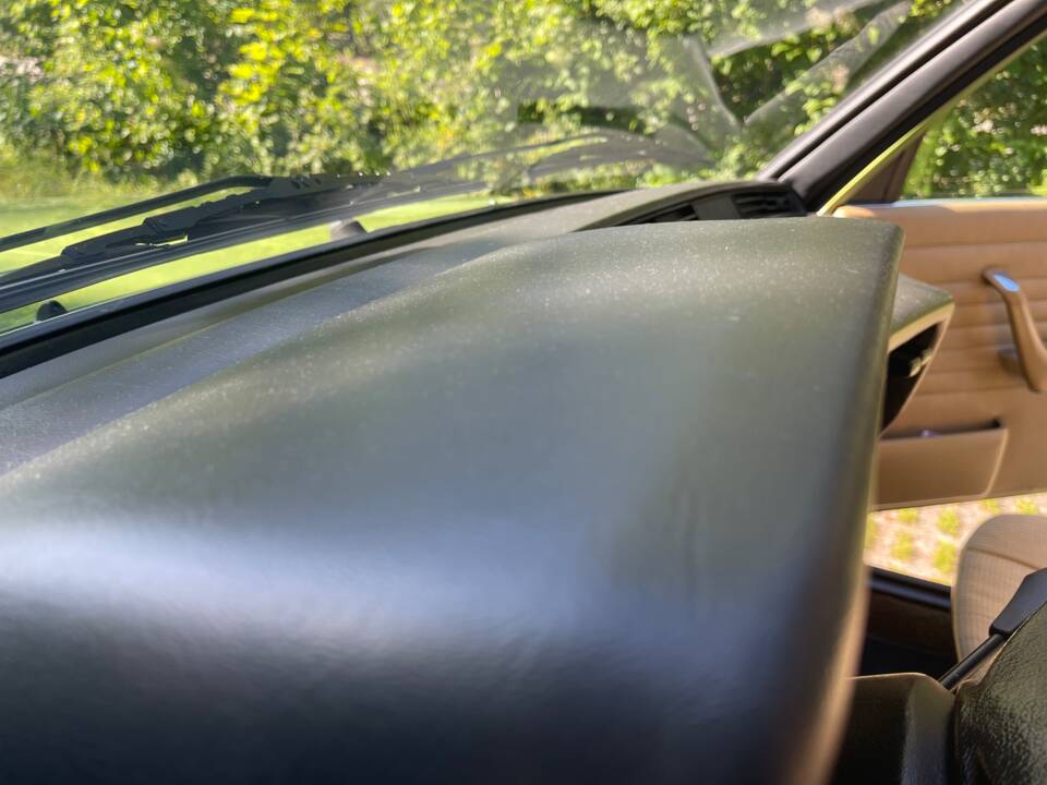 Bild 26/55 von BMW 318 (1978)