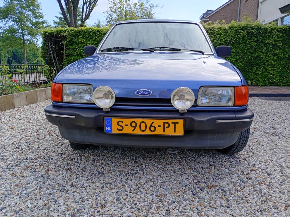 Image 16/23 de Ford Fiesta 1.1 (1988)