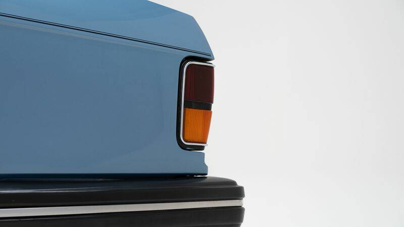 Image 5/15 de Rolls-Royce Silver Spur (1981)