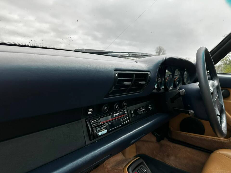 Bild 37/54 von Porsche 911 Targa (1997)