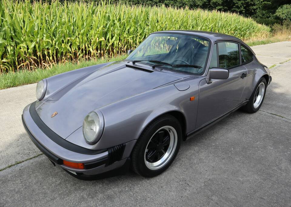 Bild 4/8 von Porsche 911 Carrera 3.2 (1989)