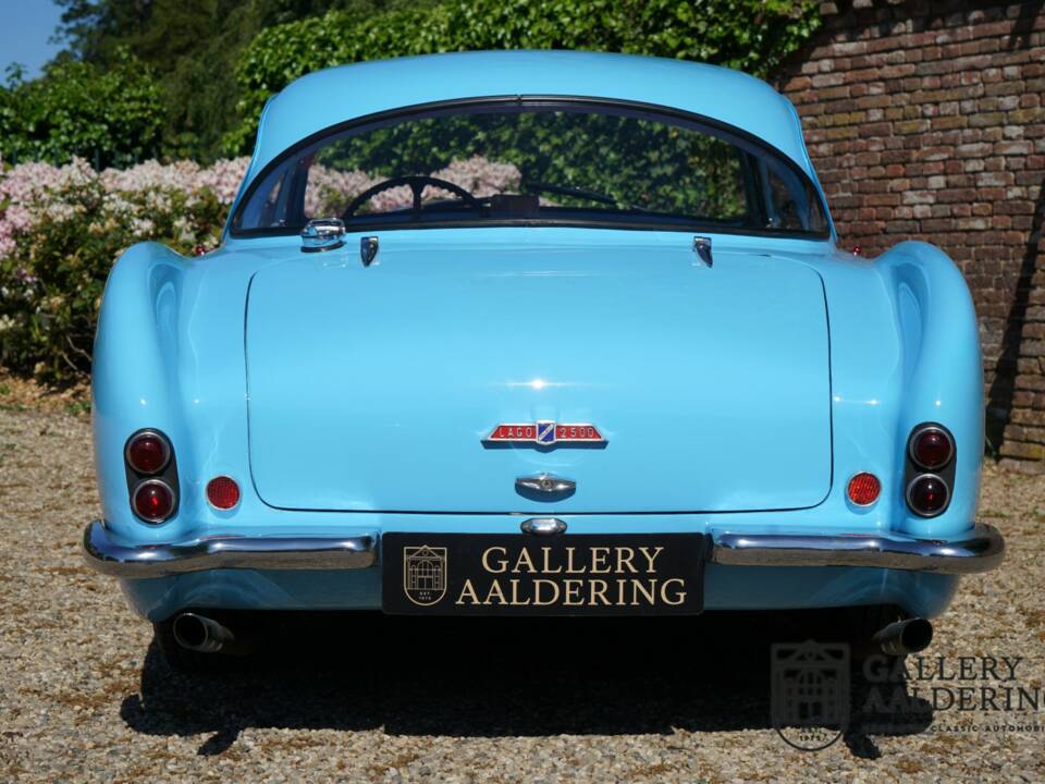 Imagen 34/50 de Talbot-Lago 2500 Coupé T14 LS (1958)