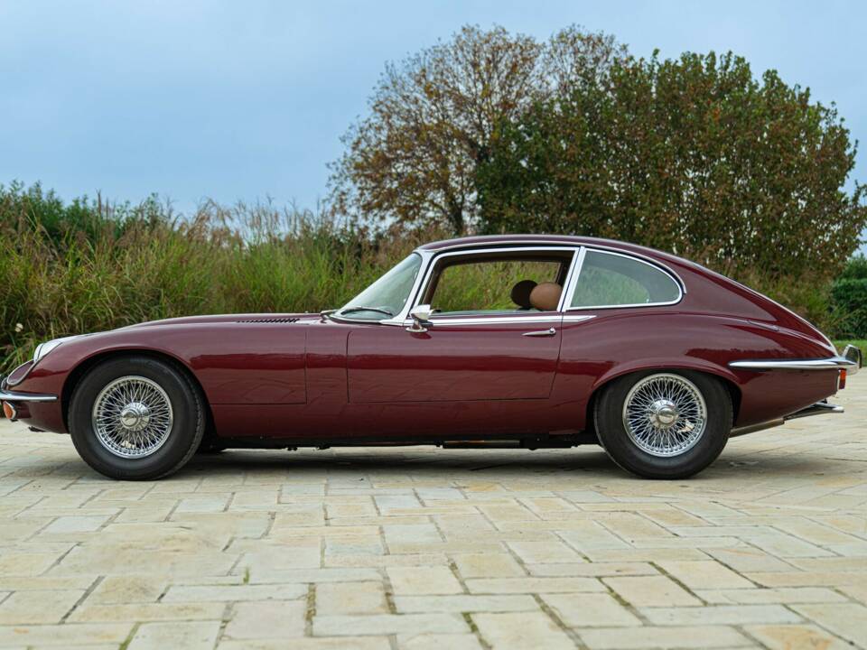 Afbeelding 11/50 van Jaguar E-Type V12 (2+2) (1972)